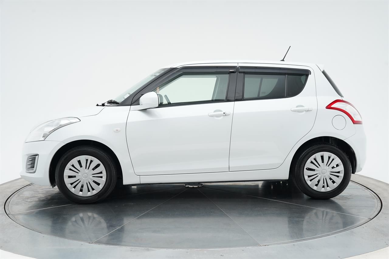 Vehicle image 4