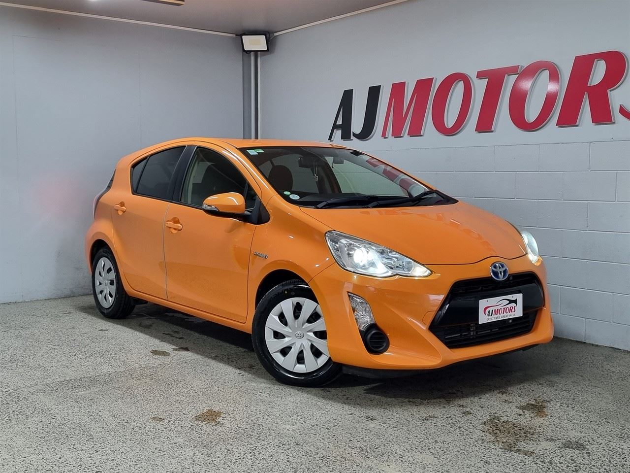 Vehicle image 1