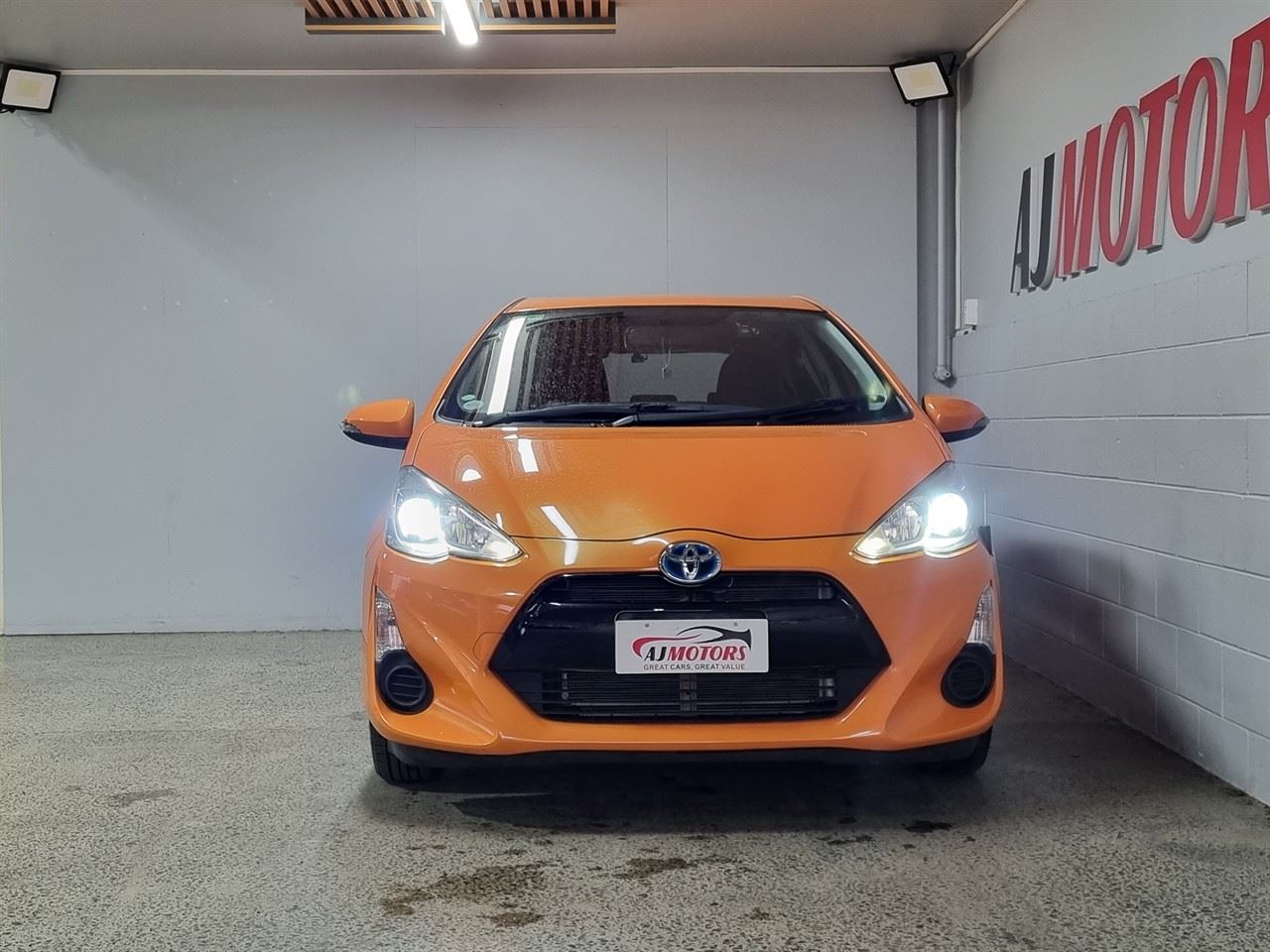 Vehicle image 2
