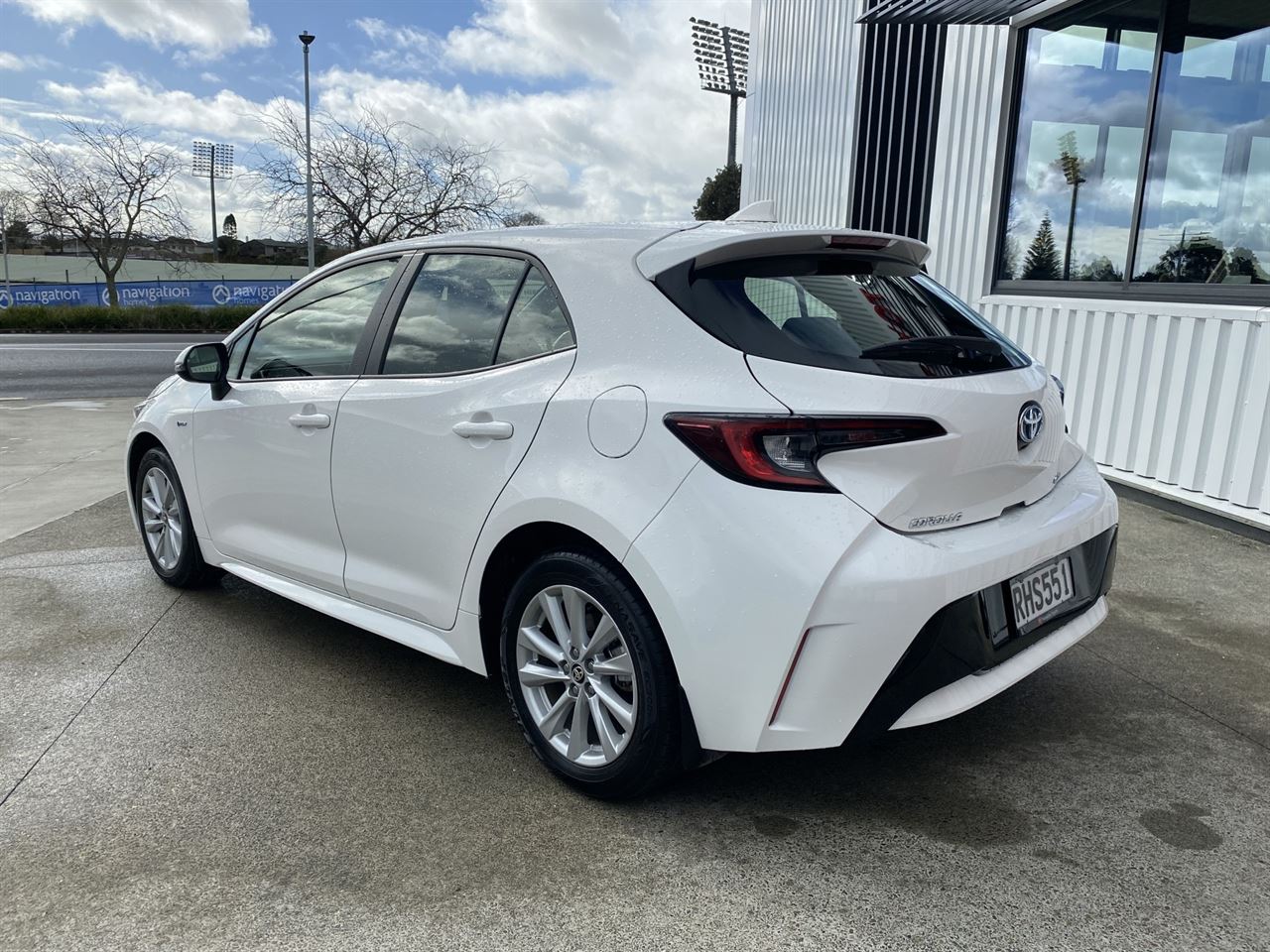 Vehicle image 3