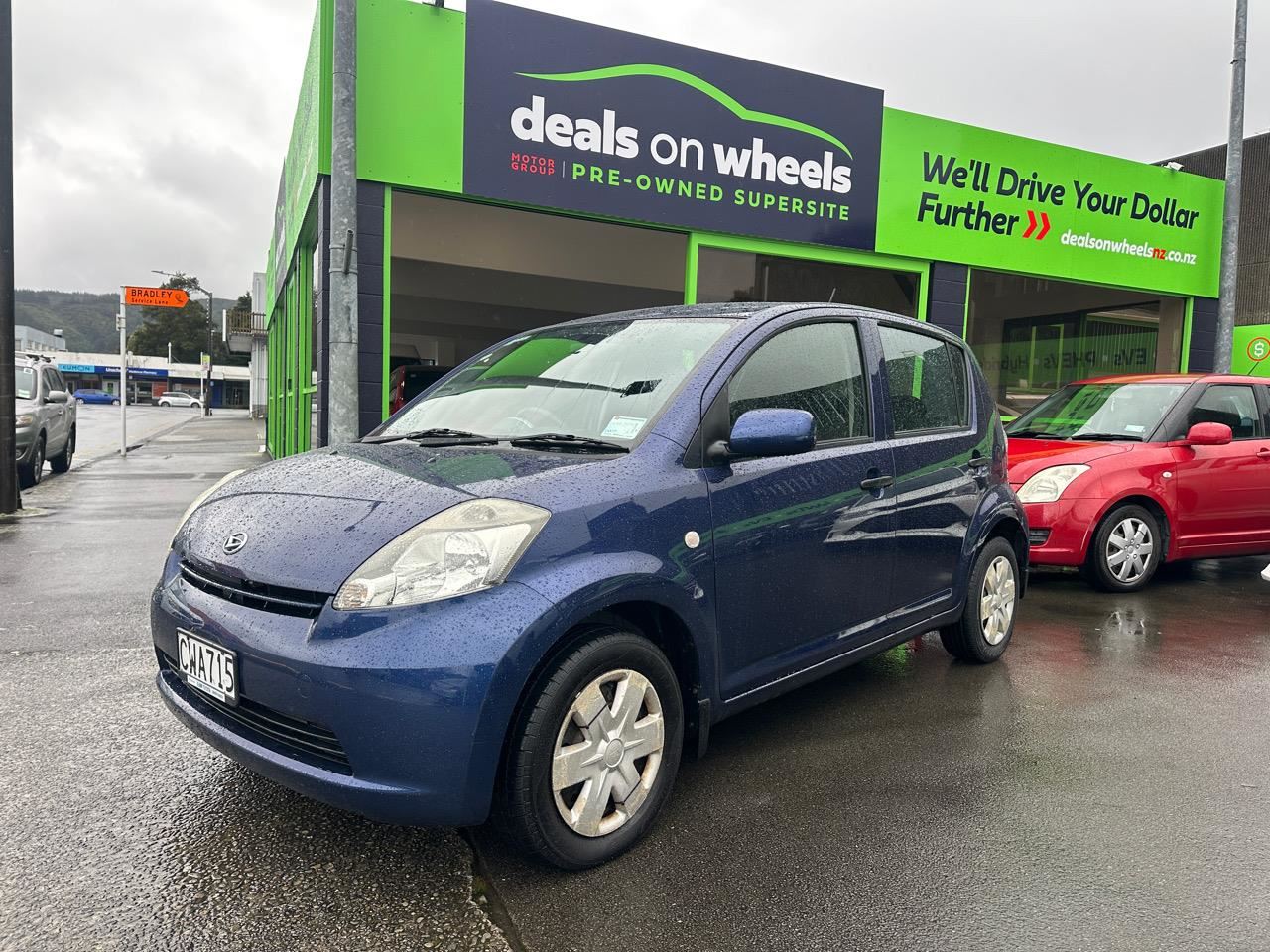 Vehicle image 3