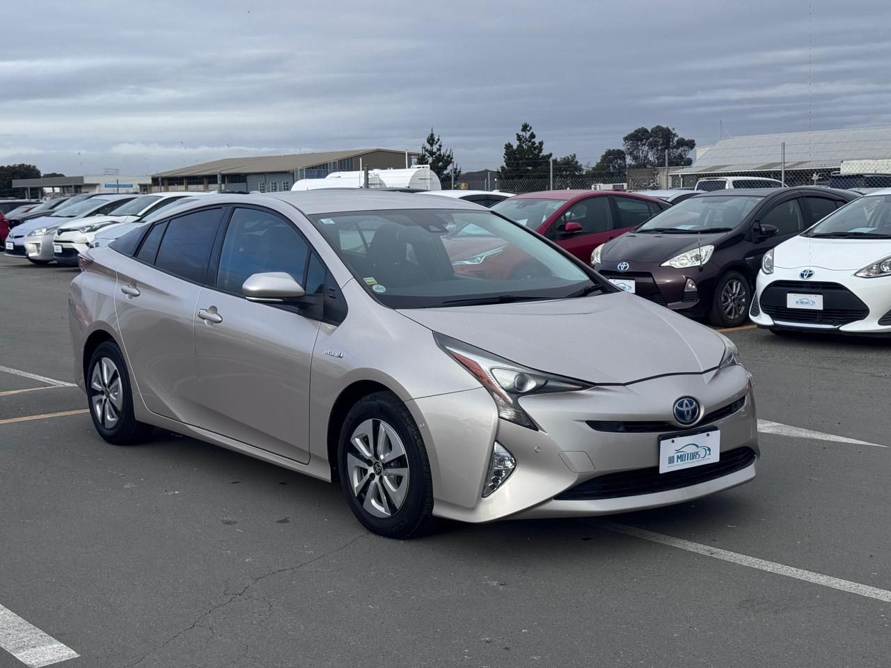 Vehicle image 3