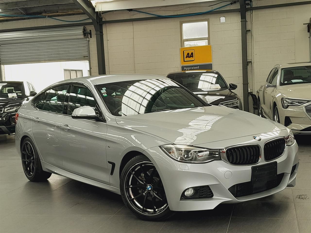 Vehicle image 2