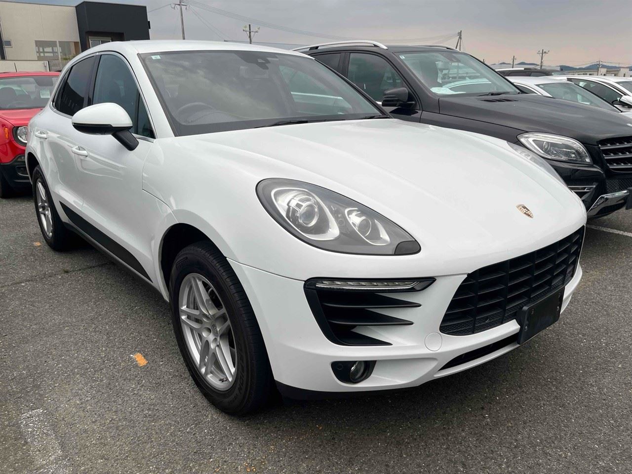Vehicle image 1