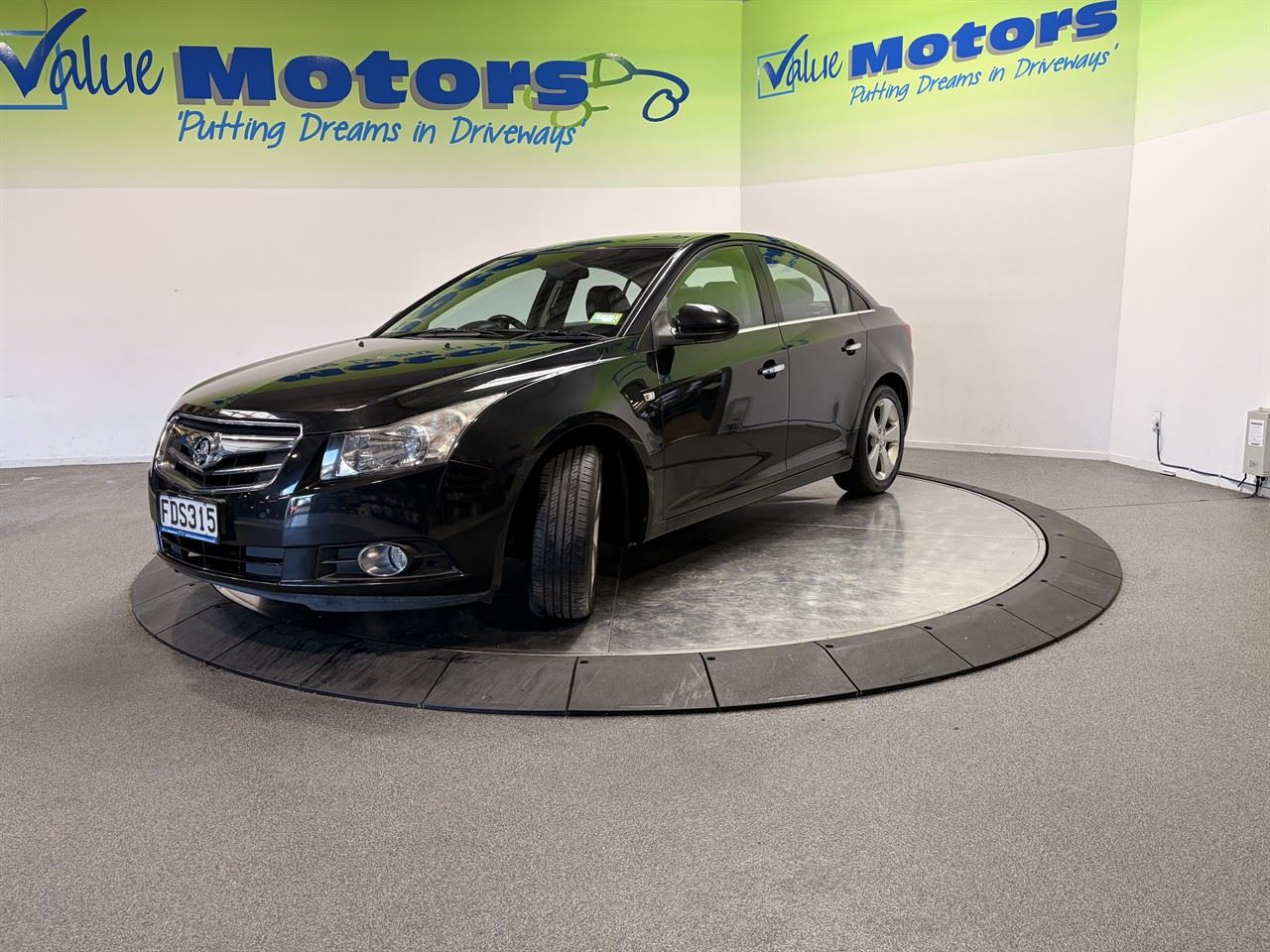 Vehicle image 3