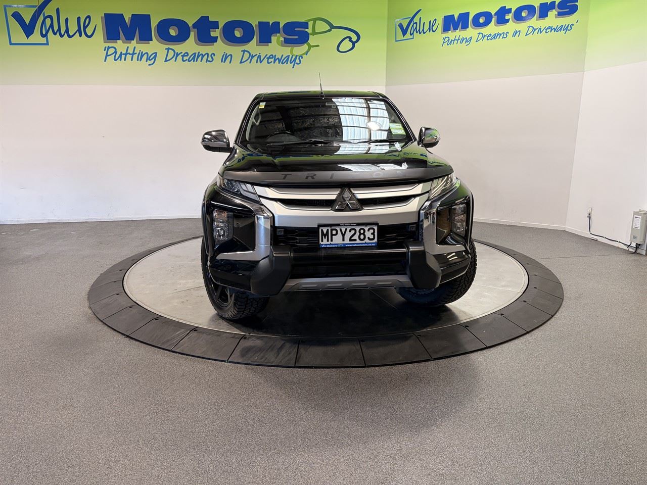 Vehicle image 2