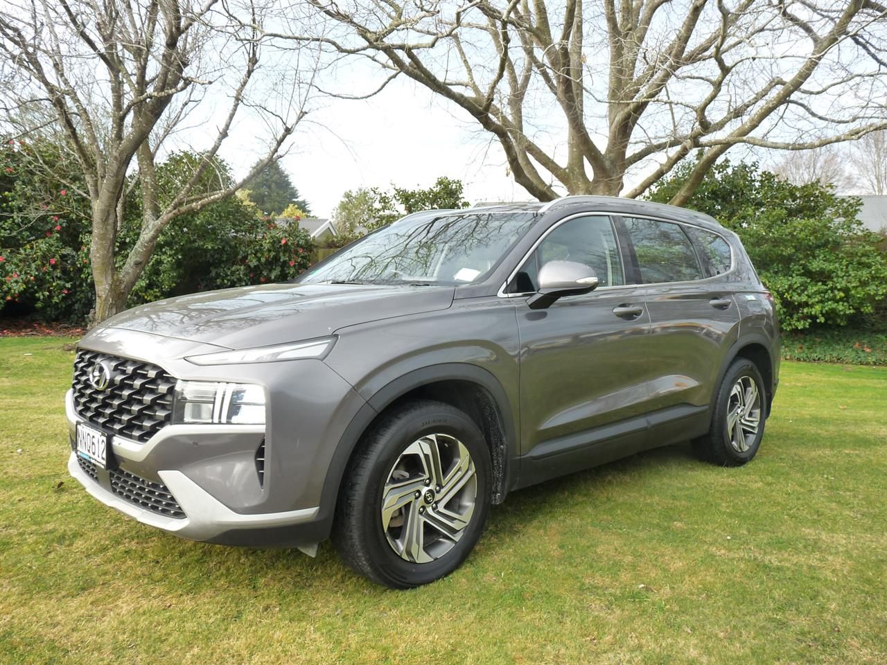 Vehicle image 3
