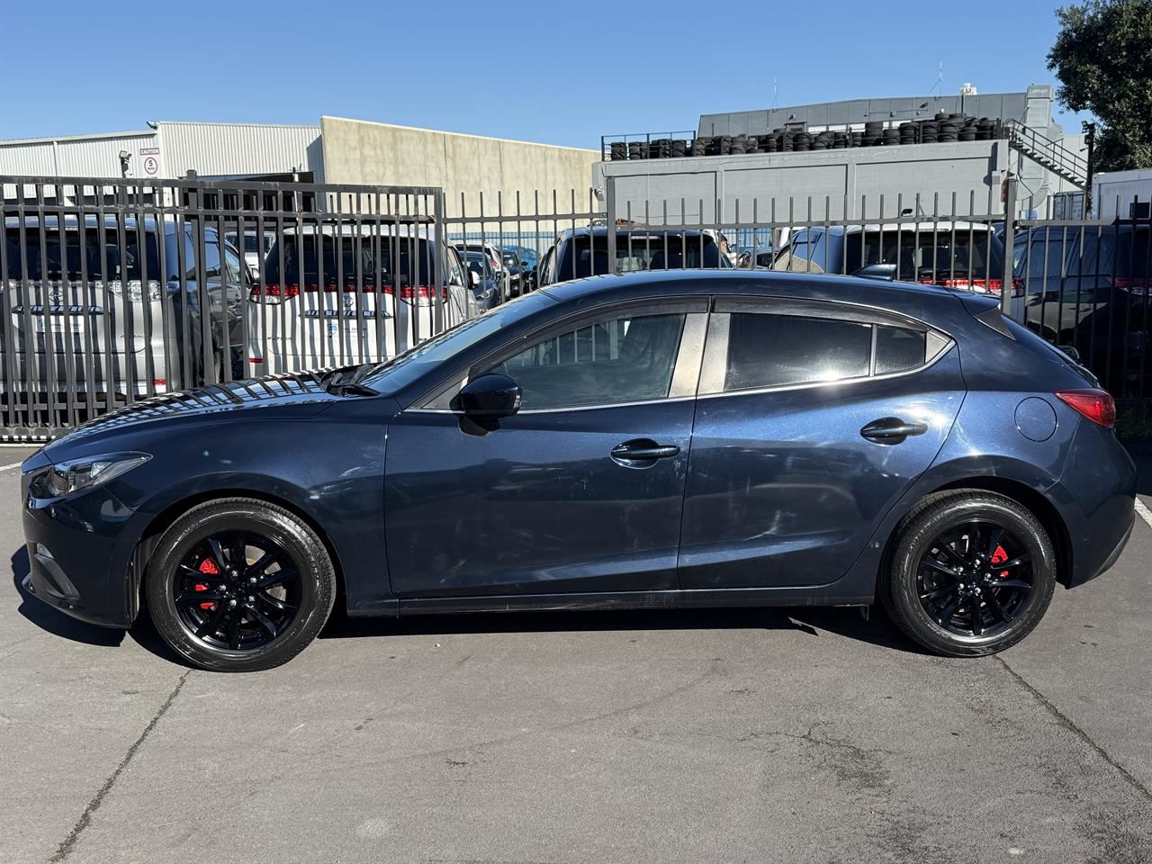 Vehicle image 3