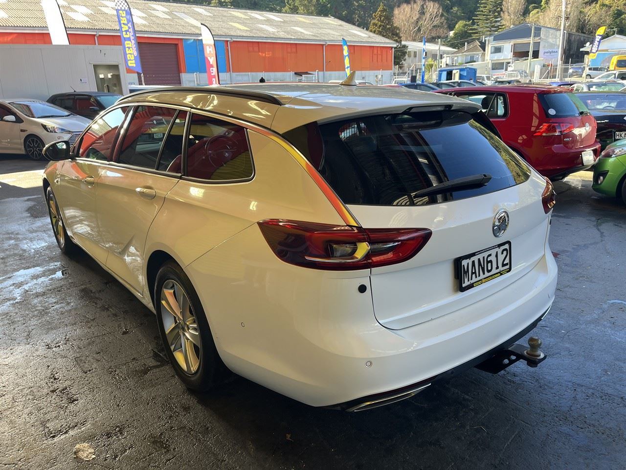 Vehicle image 4