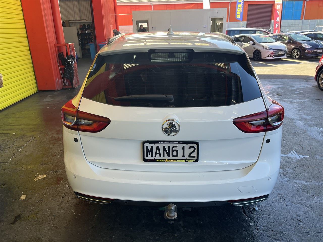 Vehicle image 5