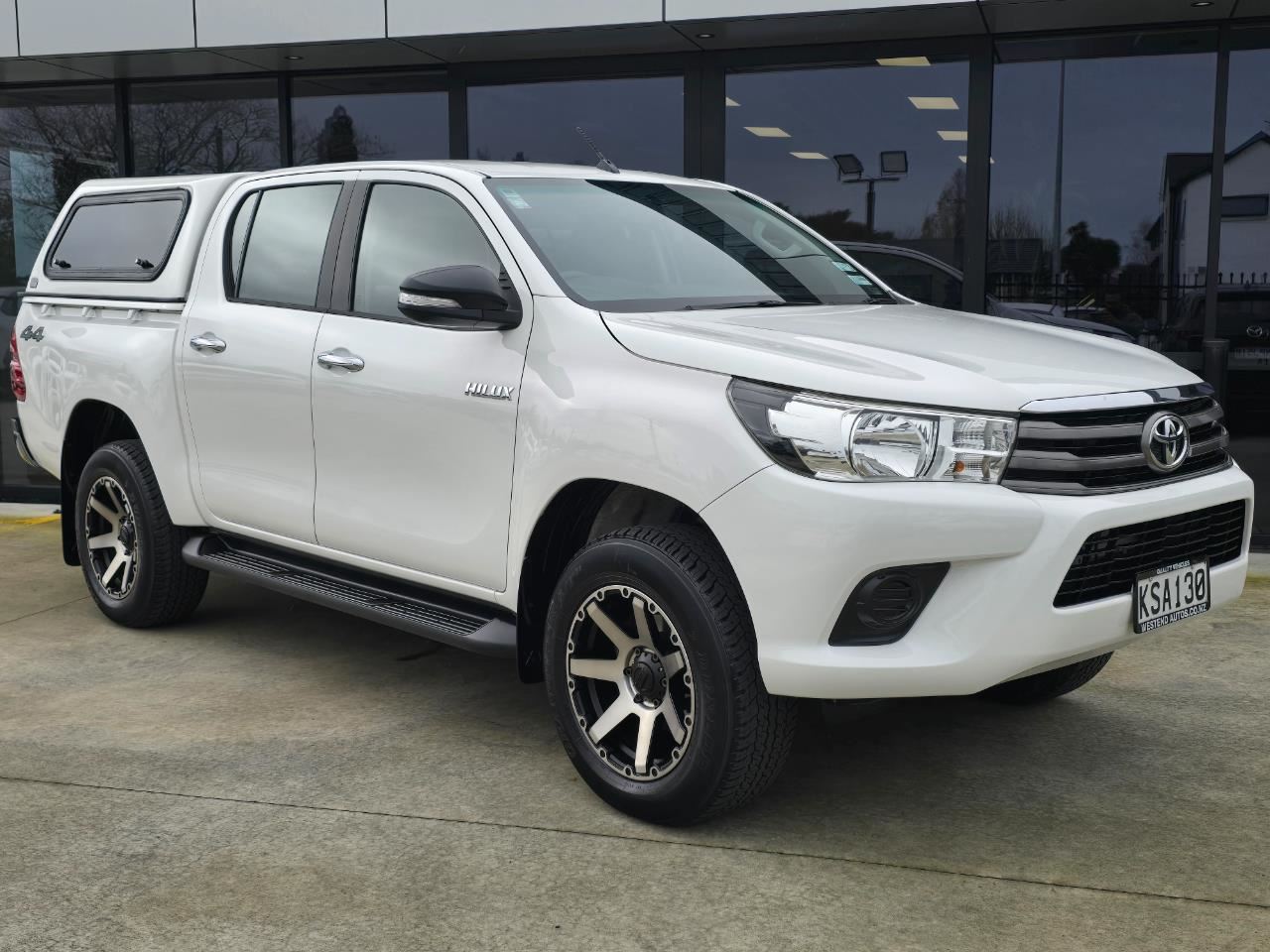 Vehicle image 1