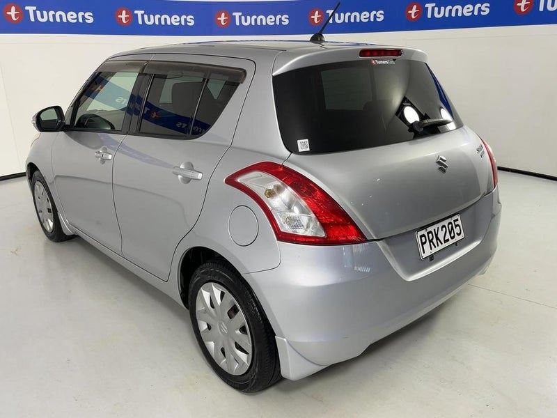 Vehicle image 5