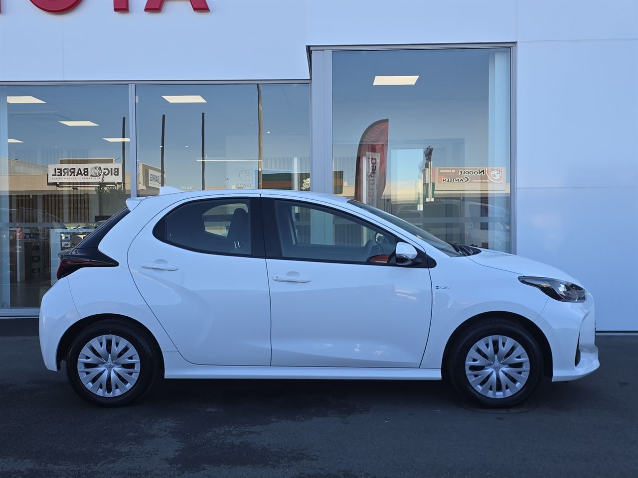 Vehicle image 2