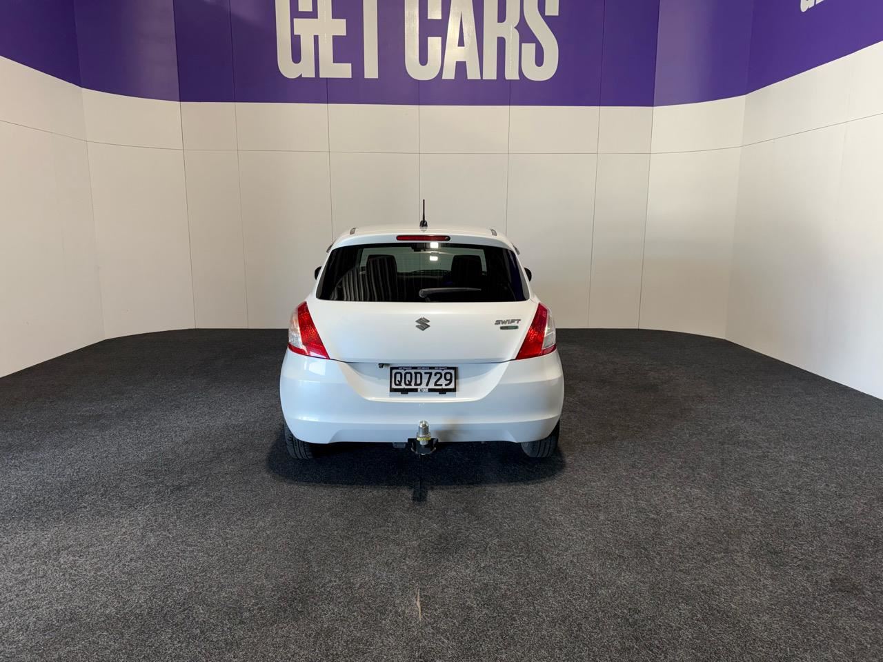 Vehicle image 5