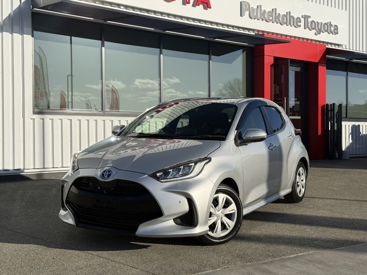 Vehicle image 1