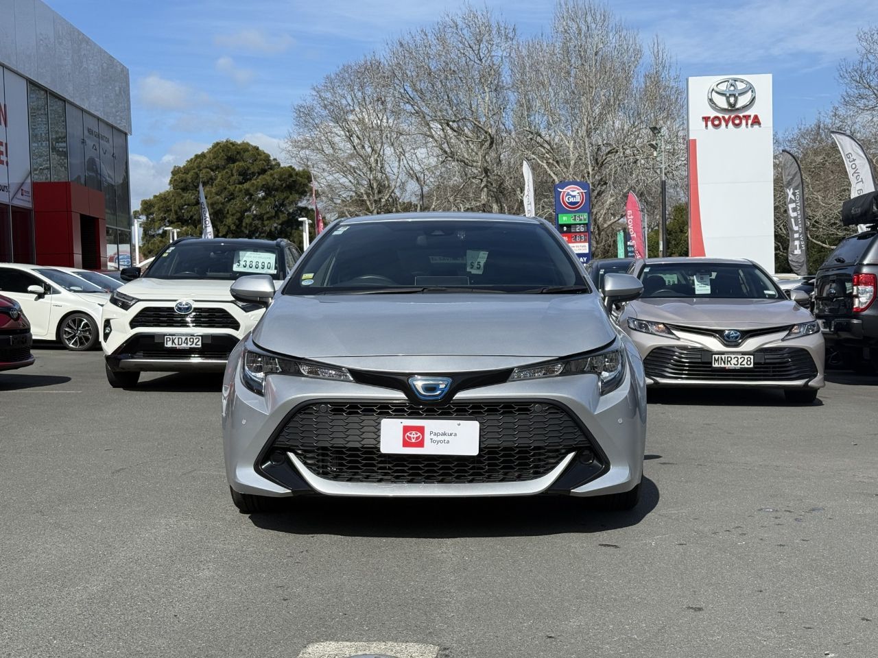 Vehicle image 2