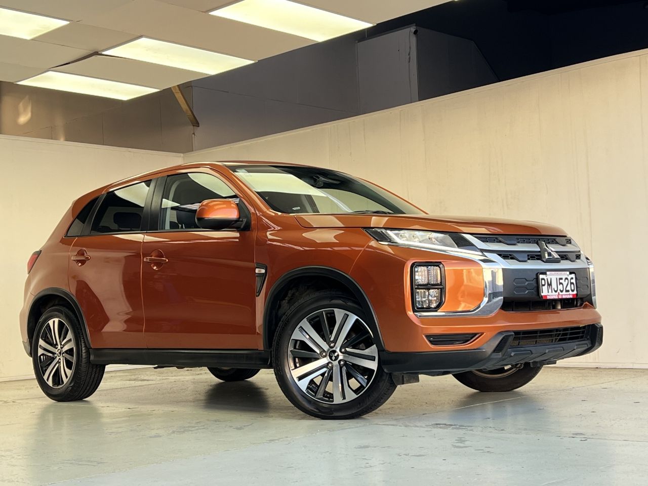 Vehicle image 4