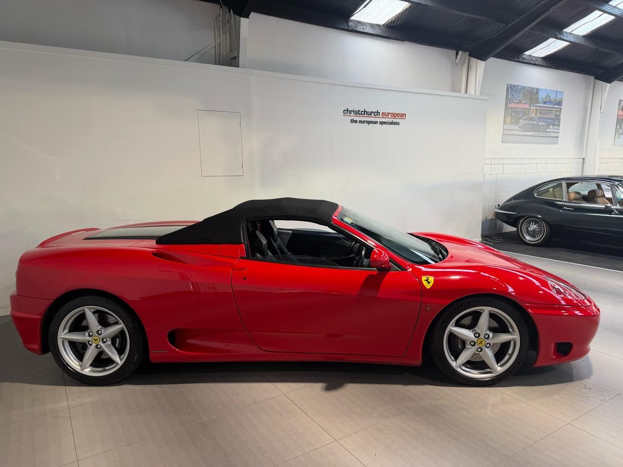 Vehicle image 5