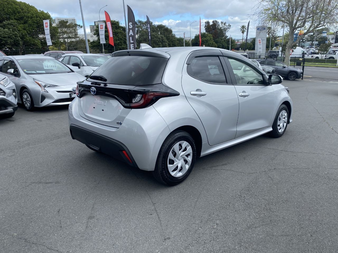 Vehicle image 2