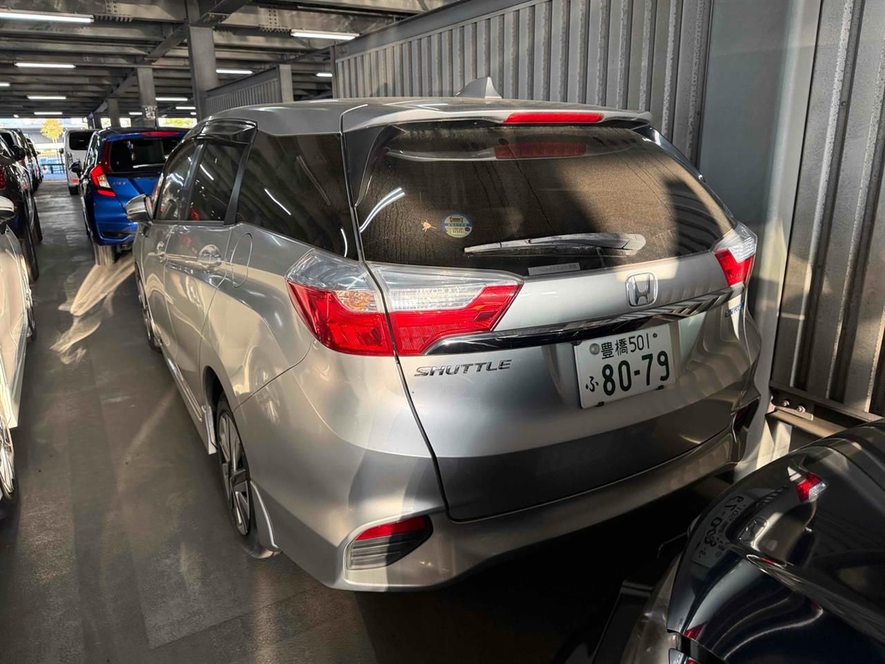 Vehicle image 3