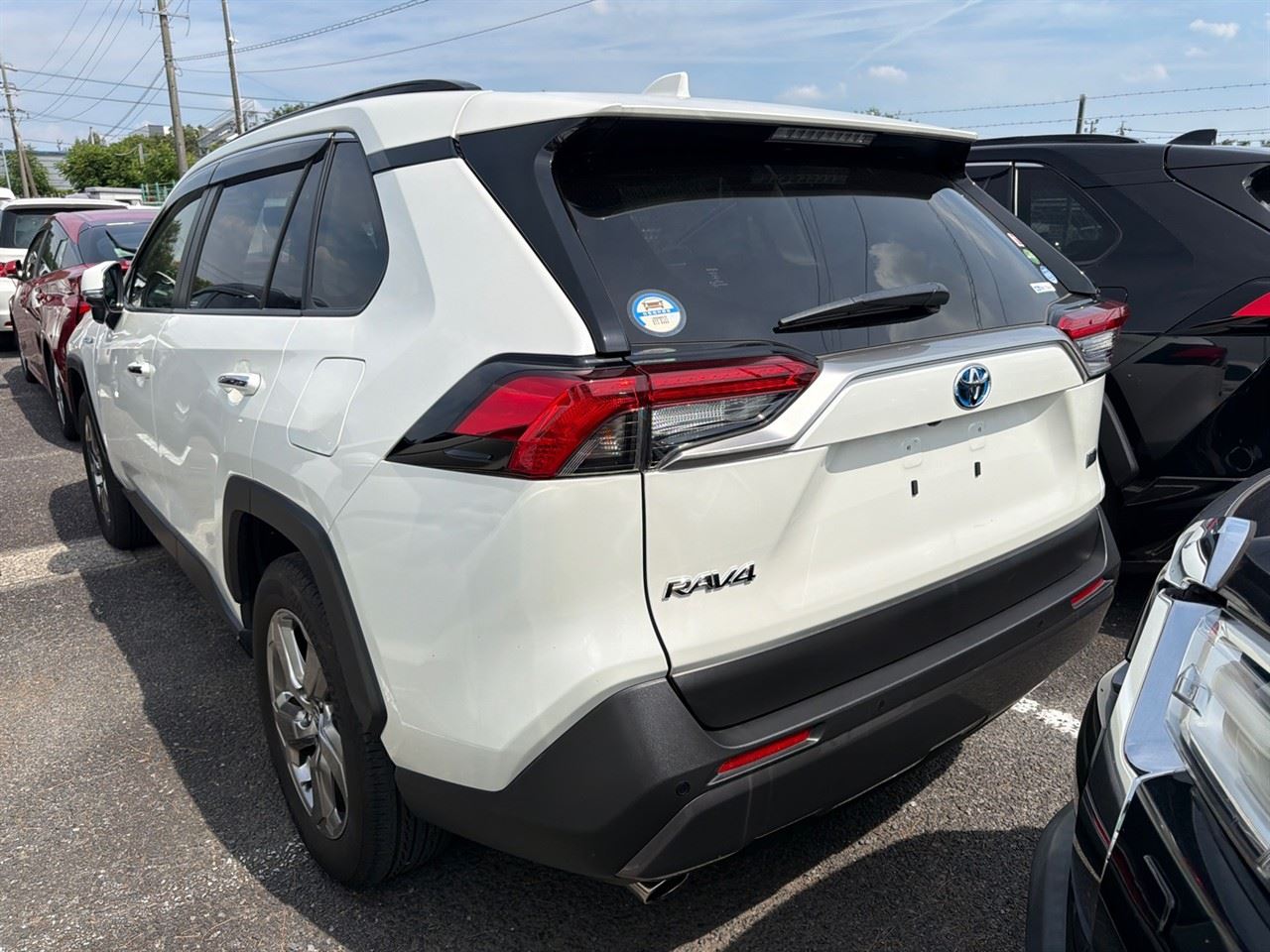 Vehicle image 4