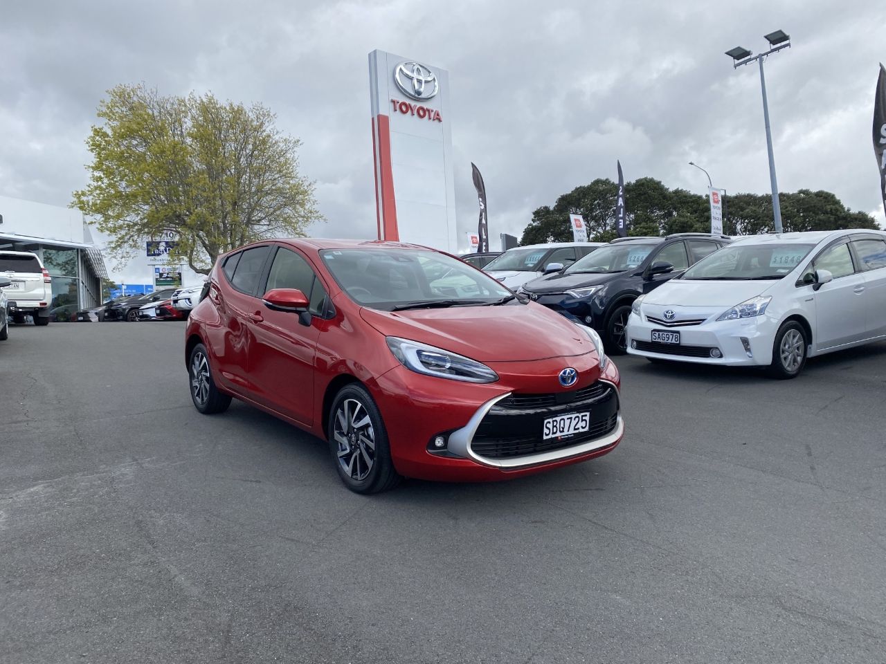 Vehicle image 1