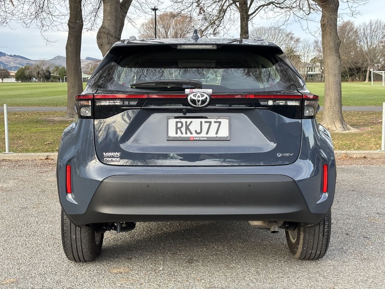 Vehicle image 4