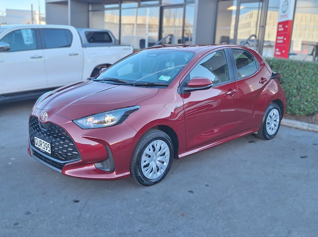Vehicle image 3