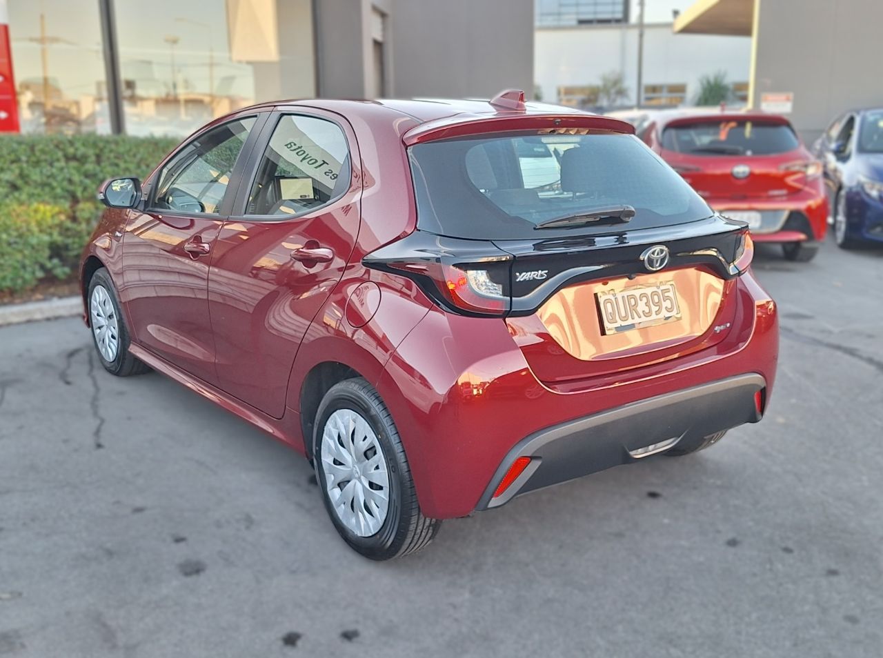 Vehicle image 5