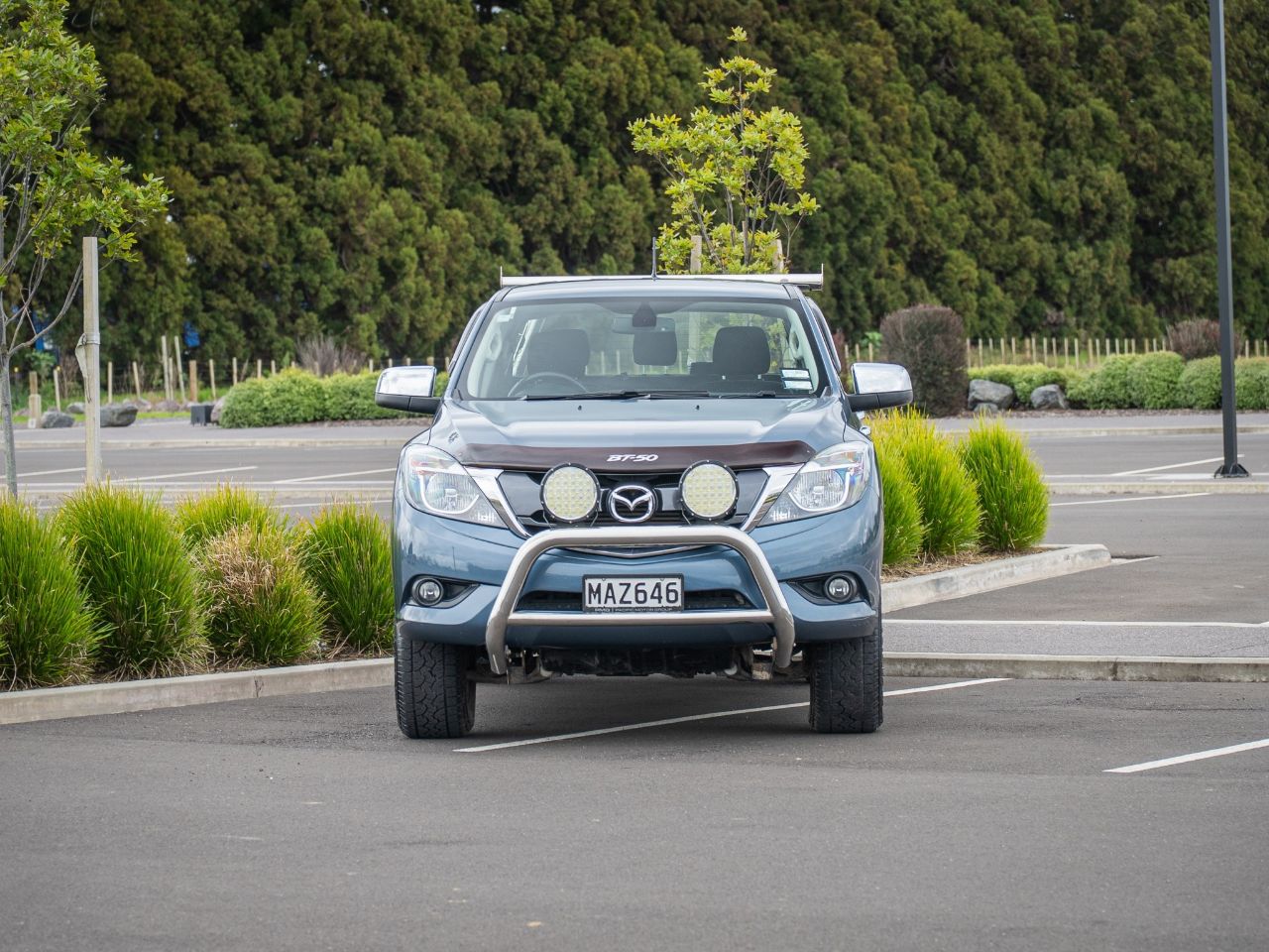 Vehicle image 4