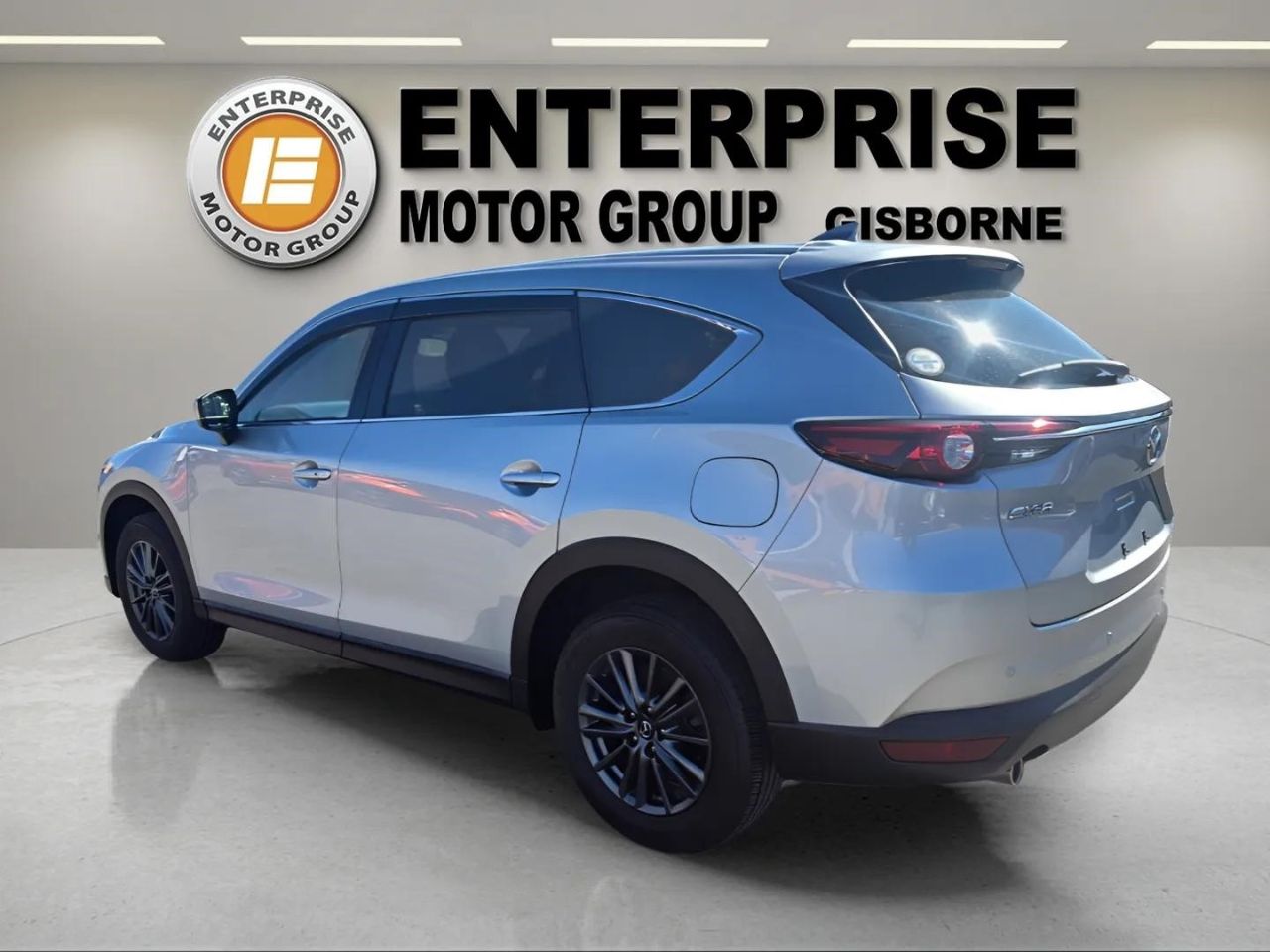 Vehicle image 5