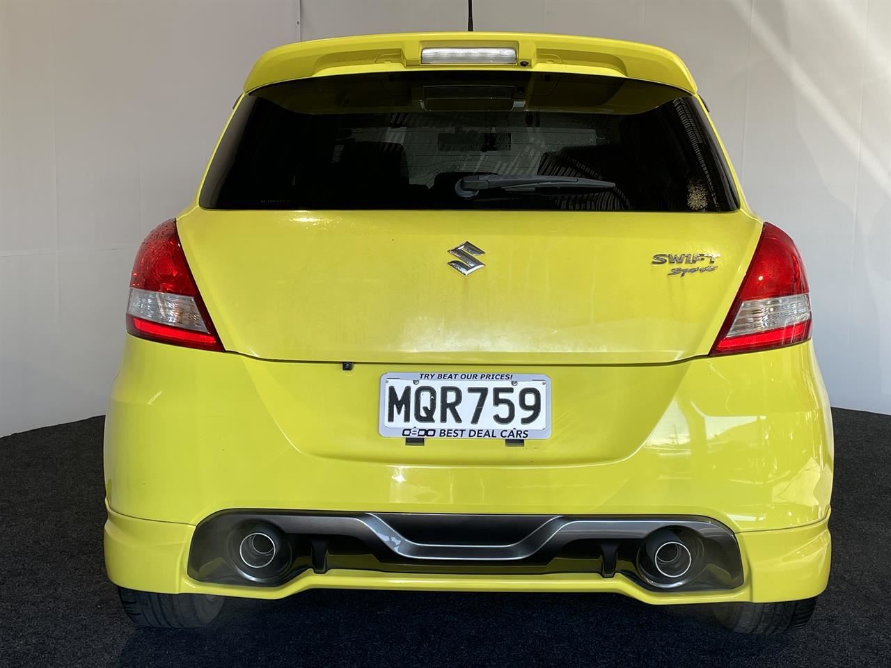 Vehicle image 5