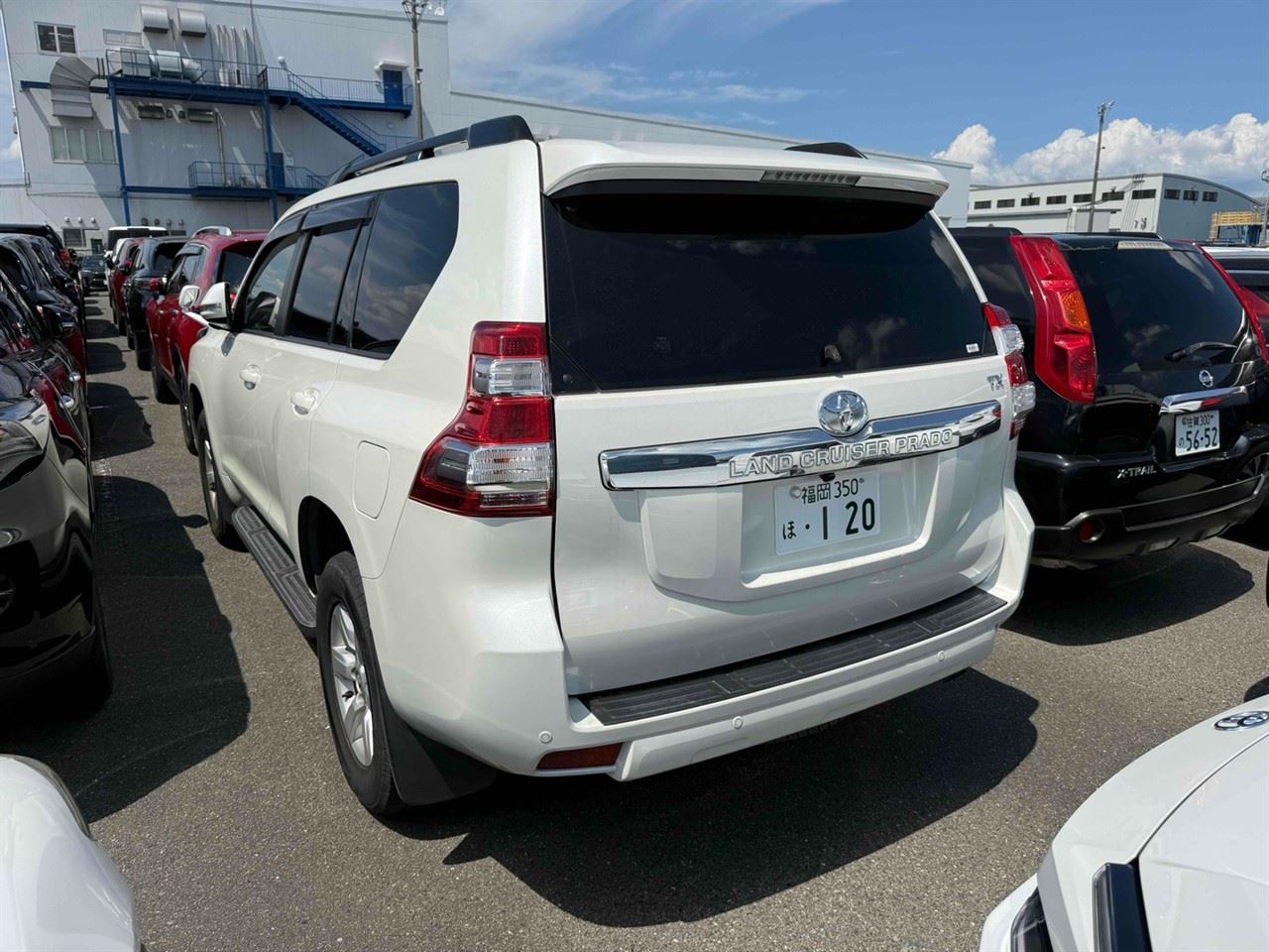 Vehicle image 2