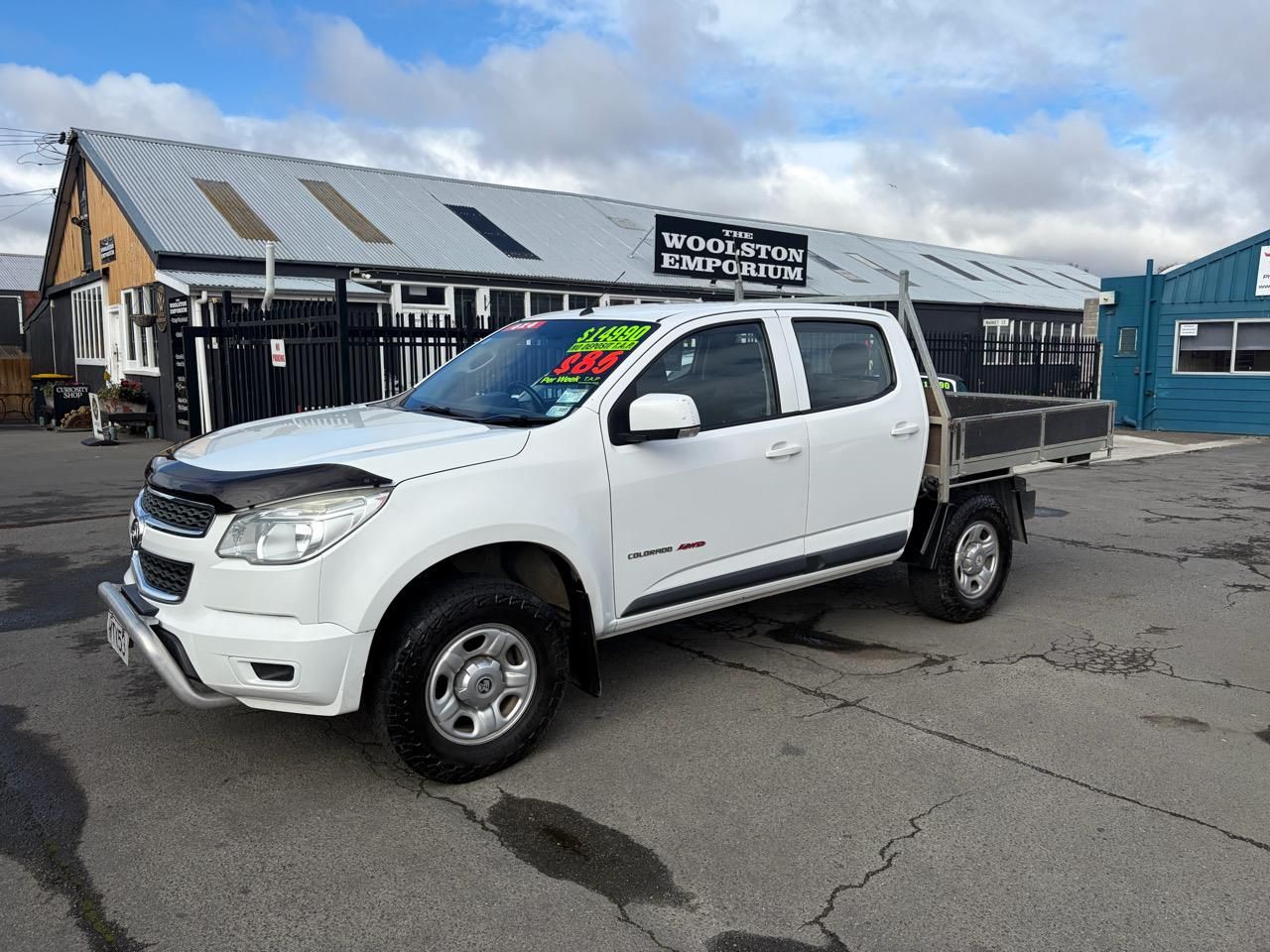 Vehicle image 3