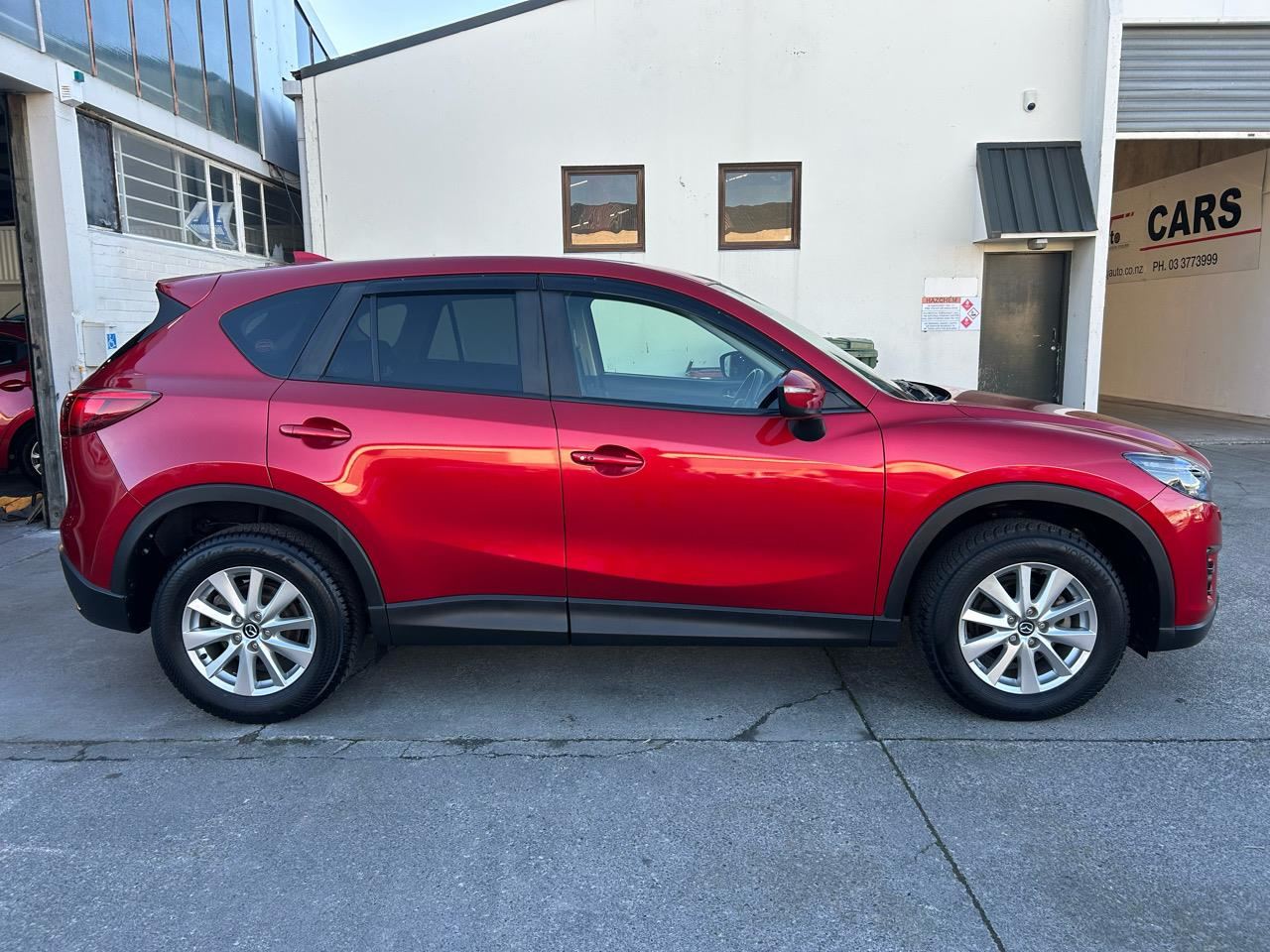 Vehicle image 5