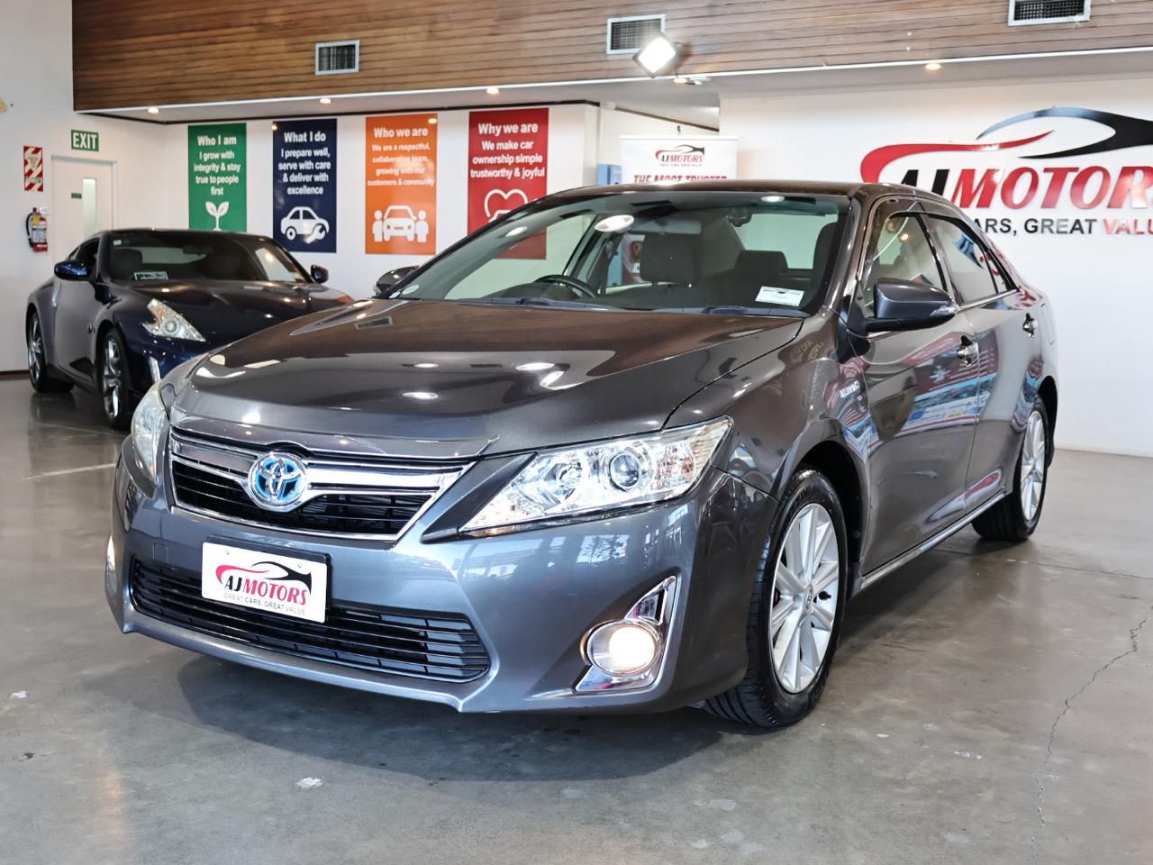 Vehicle image 3