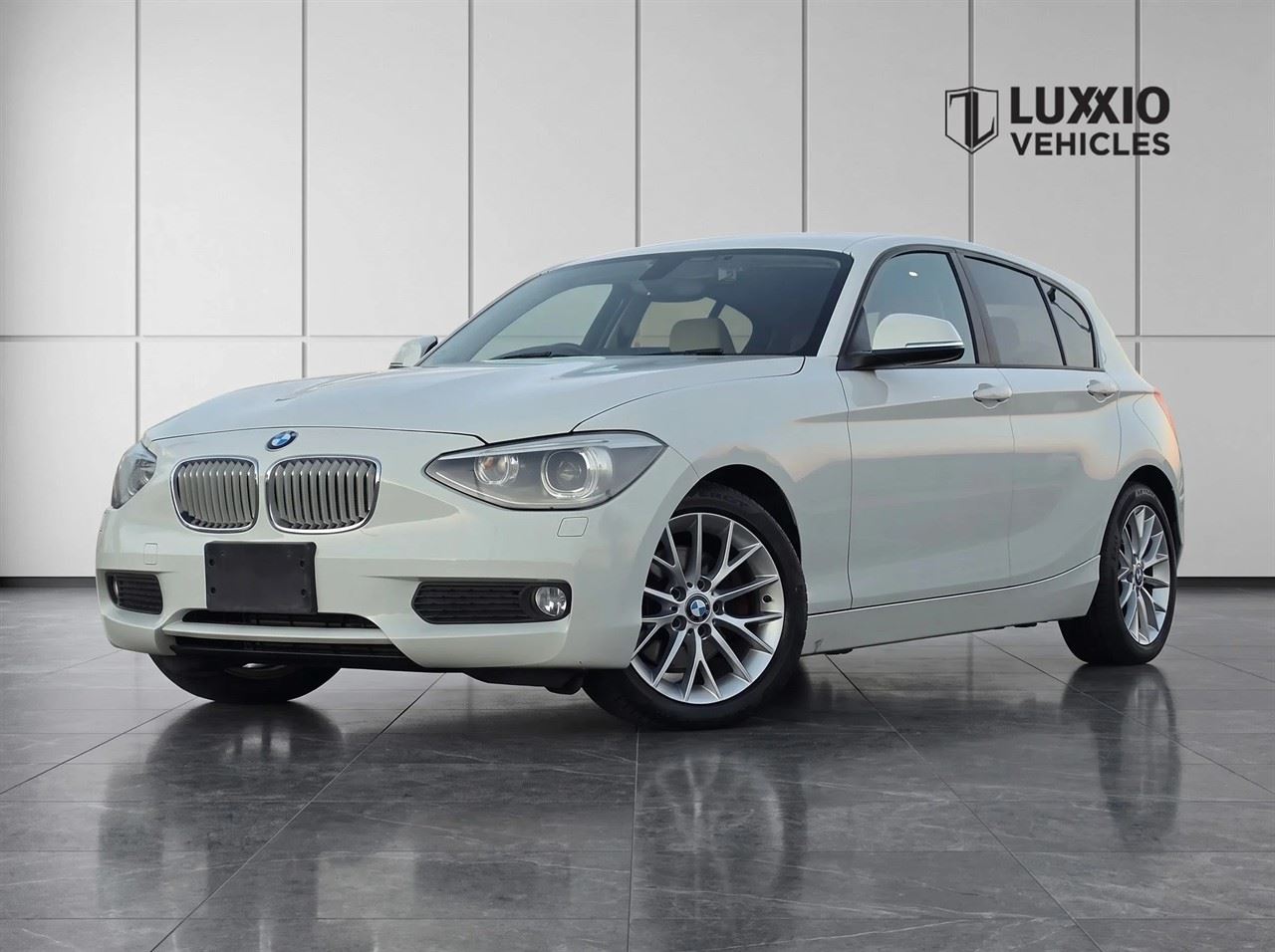 Vehicle image 1