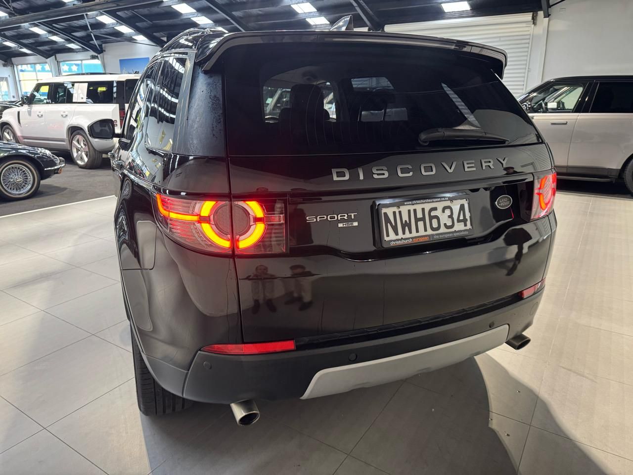 Vehicle image 5