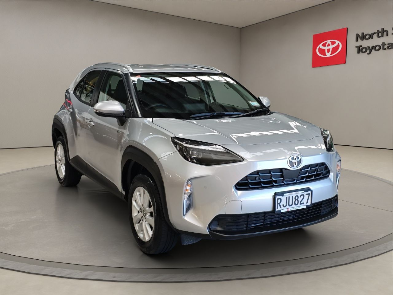 Vehicle image 1
