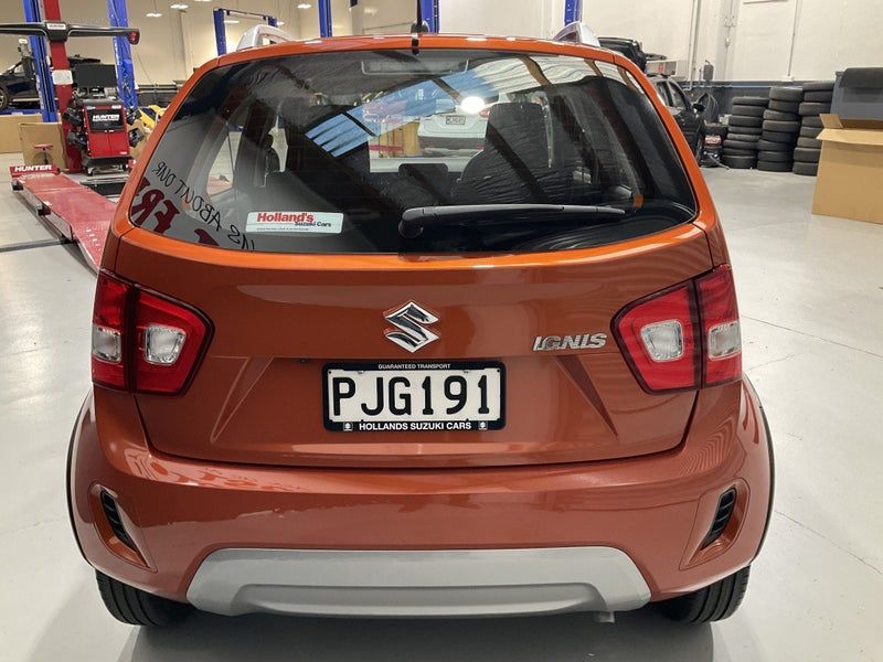 Vehicle image 5