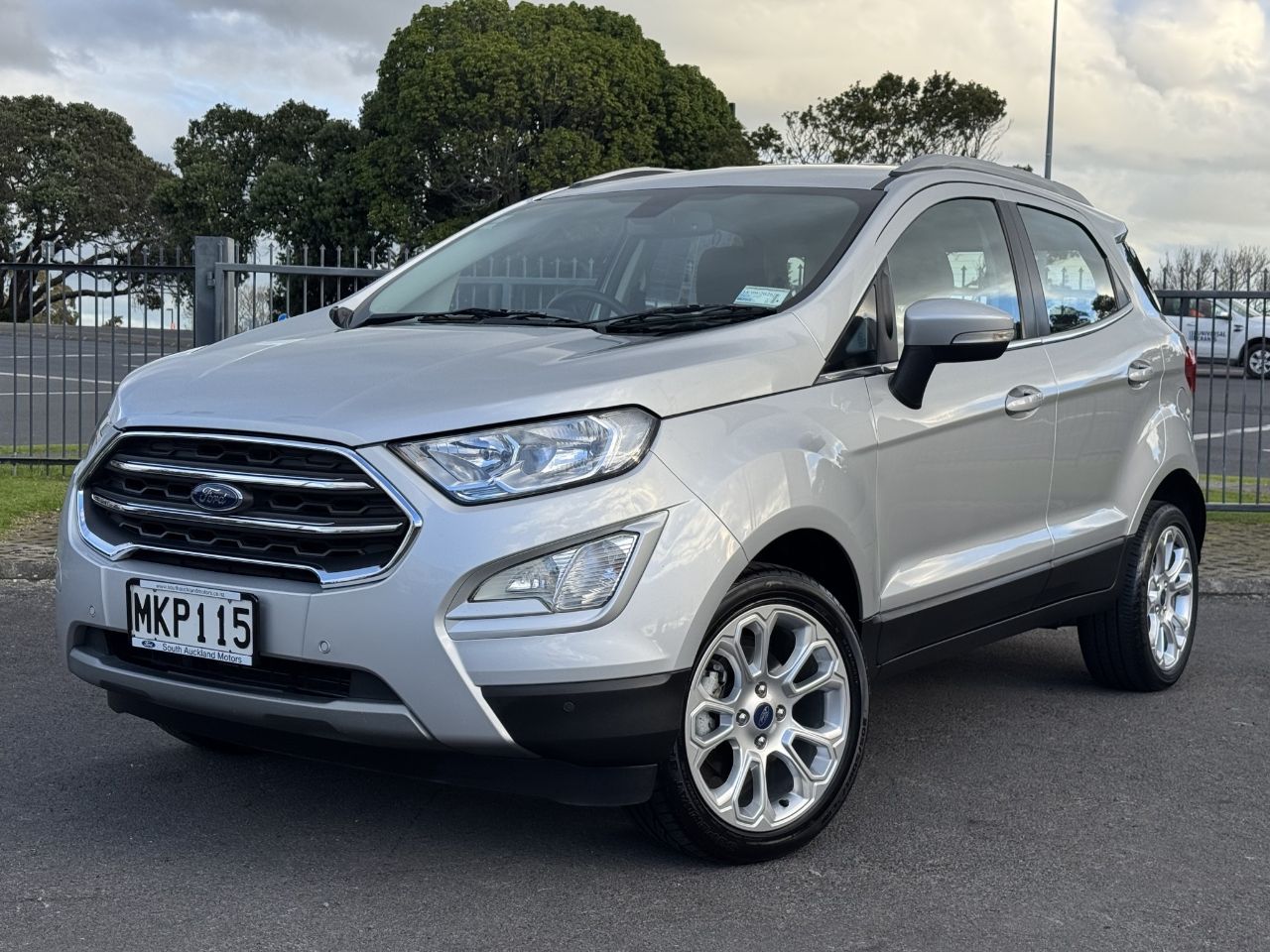 Vehicle image 1