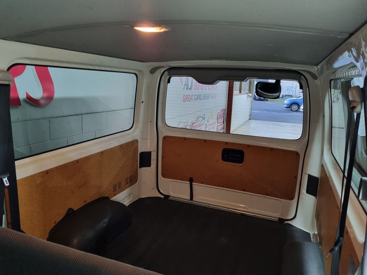 Vehicle image 3