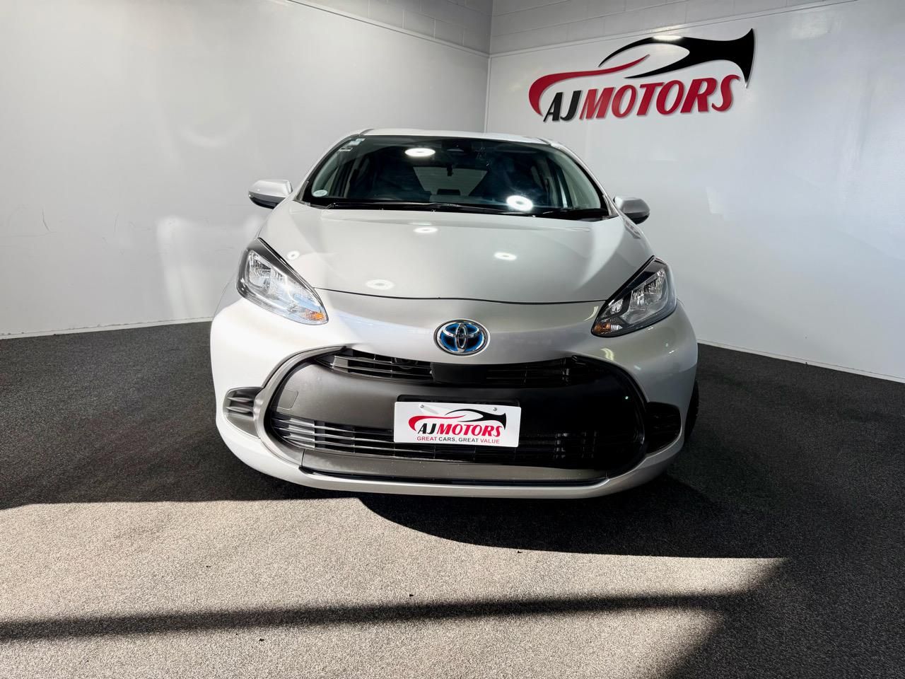 Vehicle image 2