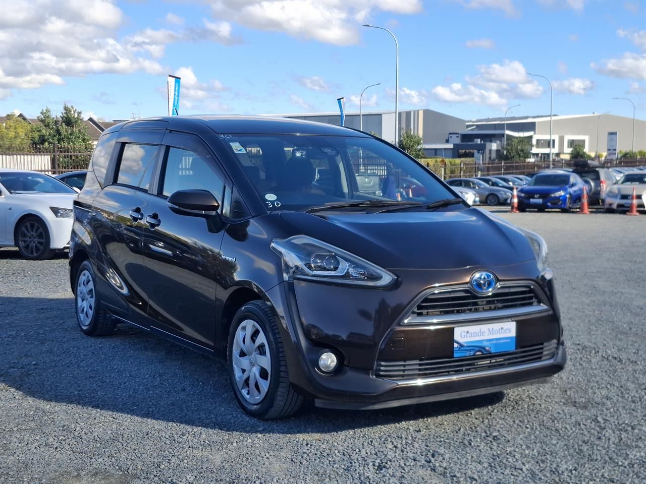 Vehicle image 1