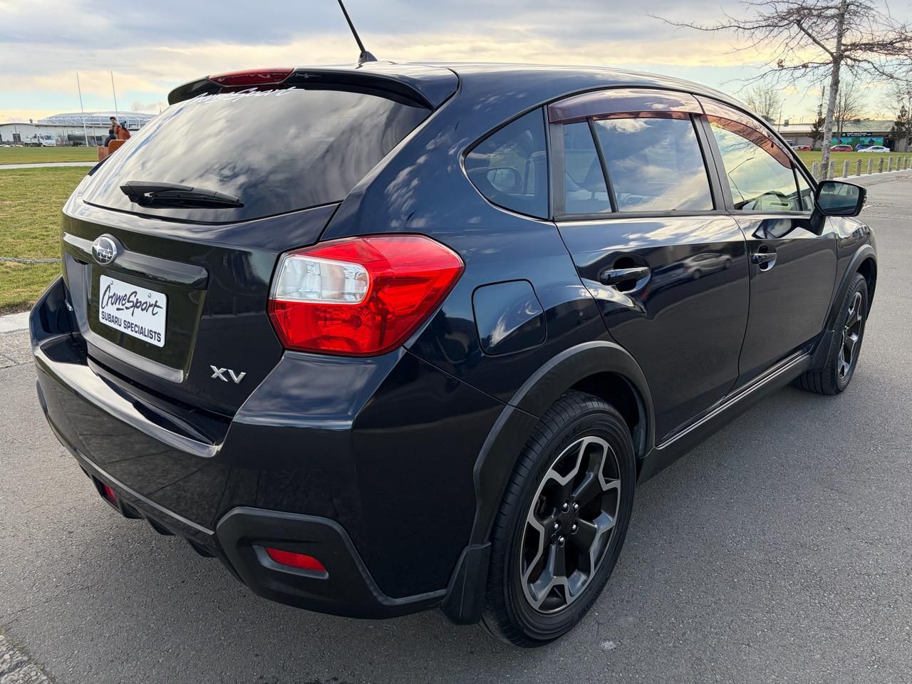 Vehicle image 4