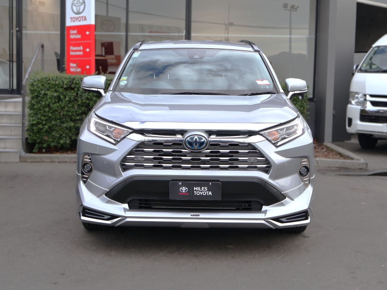 Vehicle image 2
