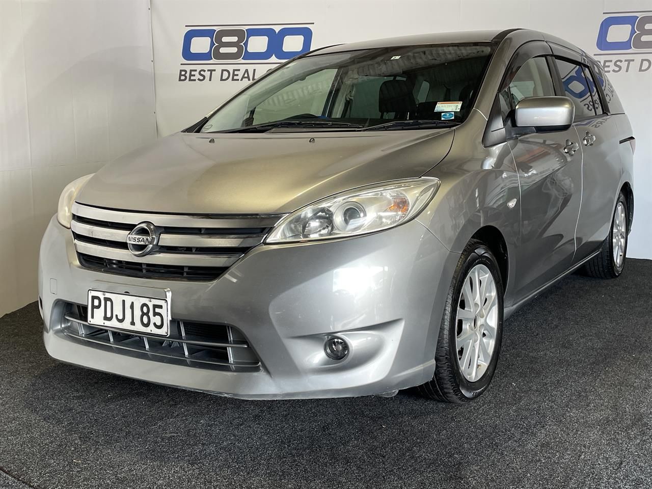 Vehicle image 3