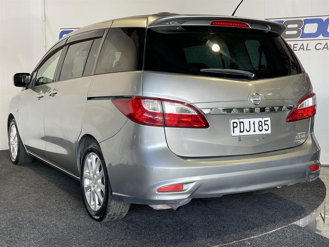 Vehicle image 4