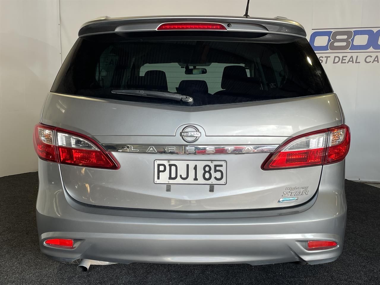 Vehicle image 5