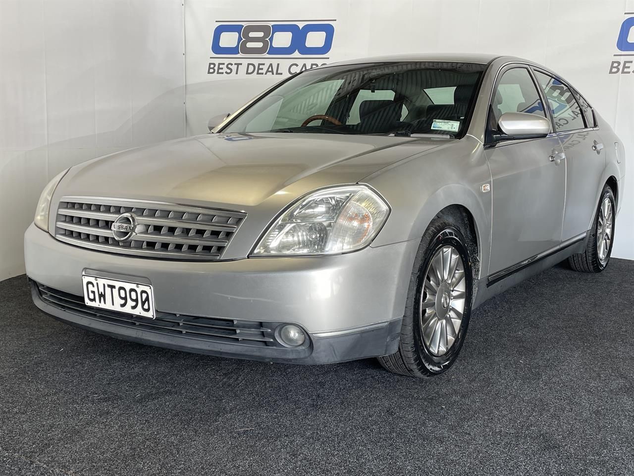 Vehicle image 3